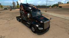 Peterbilt 579 Bayonetta skin para American Truck Simulator