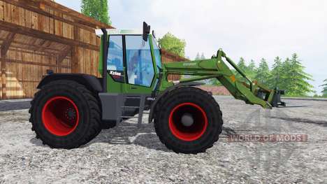 Fendt Xylon 524 v4.0 para Farming Simulator 2015