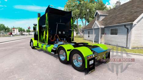 Pele Monster Energy Verde no caminhão Peterbilt  para American Truck Simulator