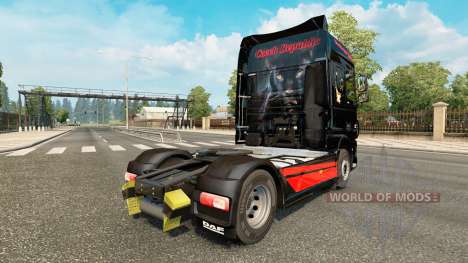 A pele do Gato Preto Trans para o caminhão DAF para Euro Truck Simulator 2